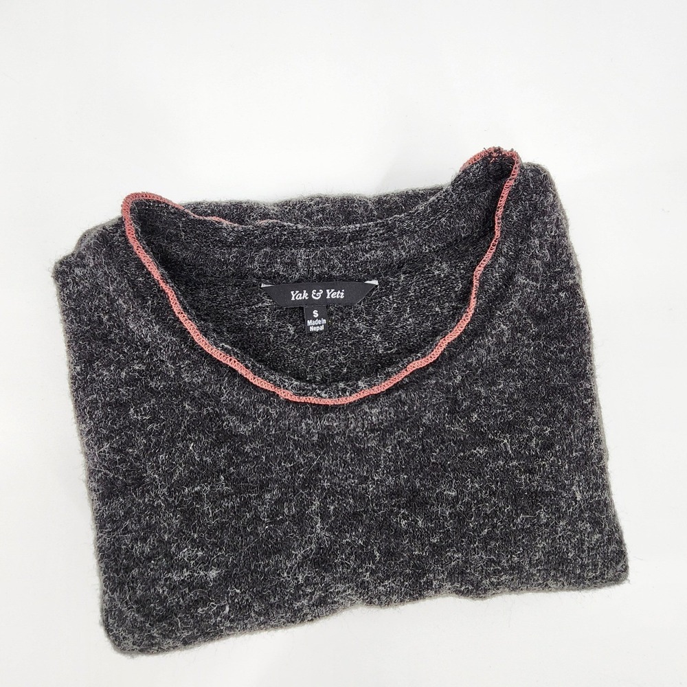 Yak Yeti Tunic Sweater Womens Small Gray Pink Contrast Stitch Boho Nepal Pockets